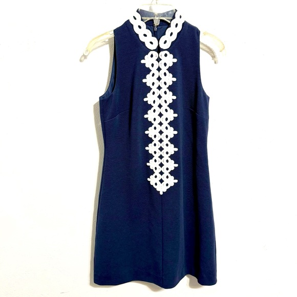 Lilly Pulitzer Dresses & Skirts - NWT Lilly Pulitzer navy Calista dress xs